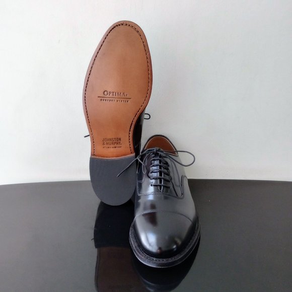 Johnston & Murphy Men\'s Classics Melton Cap Toe in Black European Leather main image 5